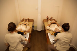 dịch vụ gội đầu dưỡng sinh​